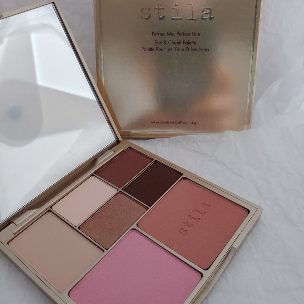 Stila Perfect Me, Perfect Hue Light/Medium Palette